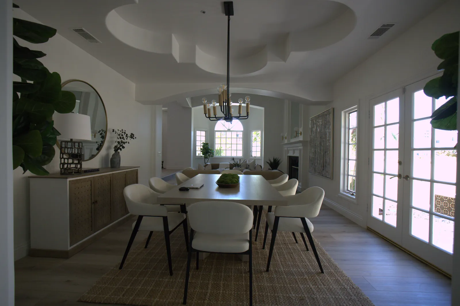Sculpted ceiling detail with Level 5 drywall finish in renovated Laguna Hills dining room